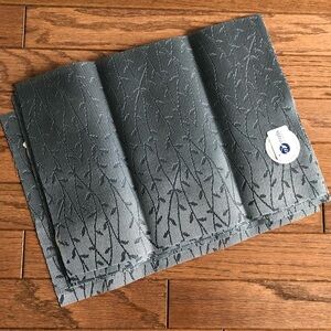 Metallic Blue Table Place Mats